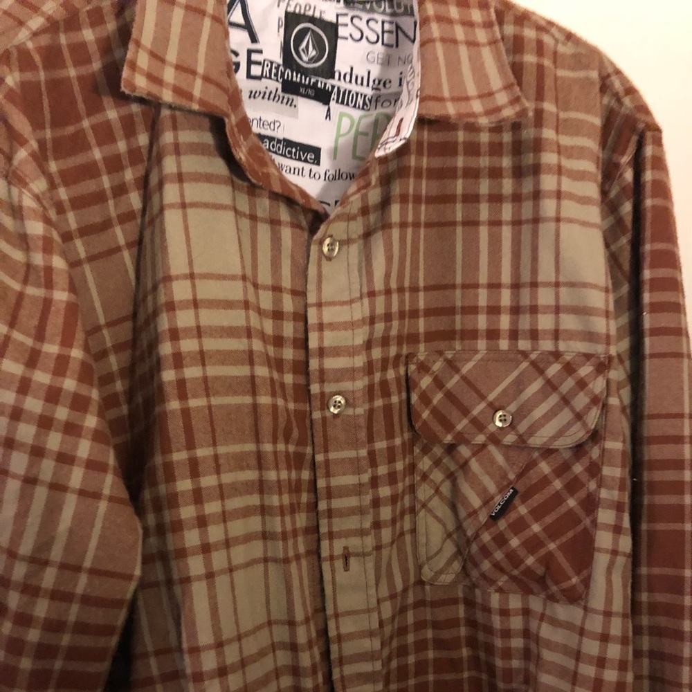 Long sleeve plaid shirt